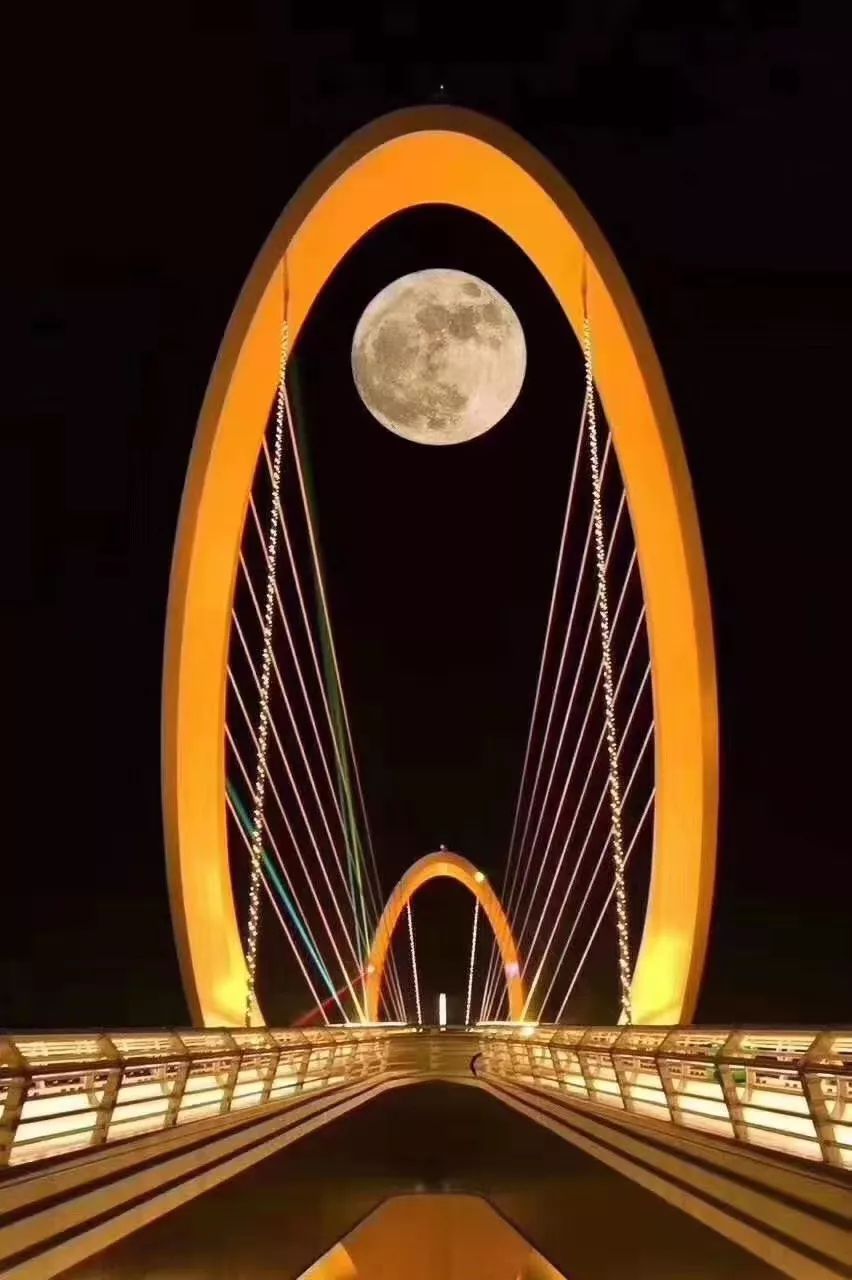 中秋夜的月亮这么漂亮，你忍心这样玩坏它吗？