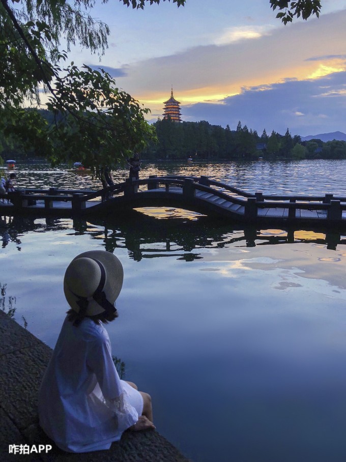 介紹一下杭州西湖的美景_西湖的十處景點 - 密雲旅遊