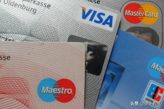 信用卡账单日和还款日到底有什么区别？应该如何还款更划算？