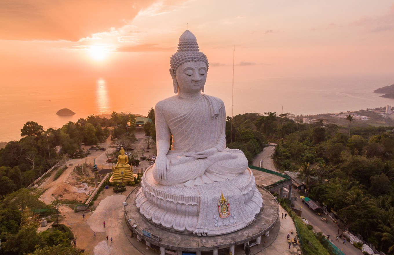 1 包车环普吉岛 体验普吉当地特色文化路线安排:芭东海滩——普吉大佛