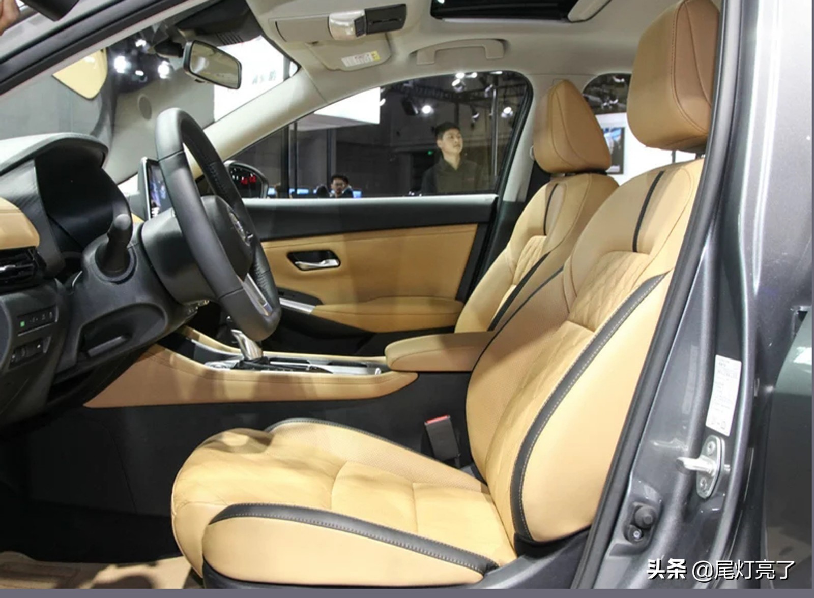 新款轩逸内饰_日产轩逸经典款内饰 - 阜阳汽车网