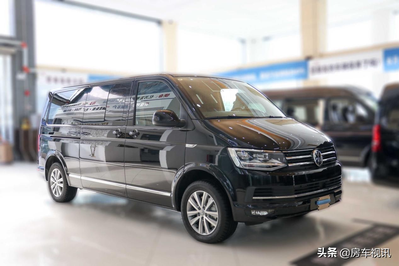 进口的大众t6商务车,不仅有全时四驱更有超豪华内饰?