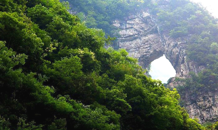 遵义这座山不起眼,不出名,欠开发,但这座山却被称为"仙人山"