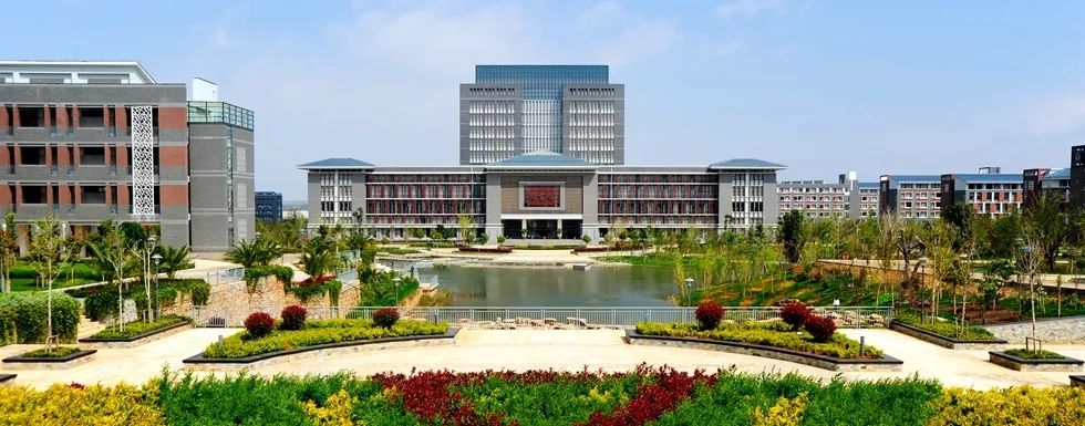 云南呈贡大学城图片