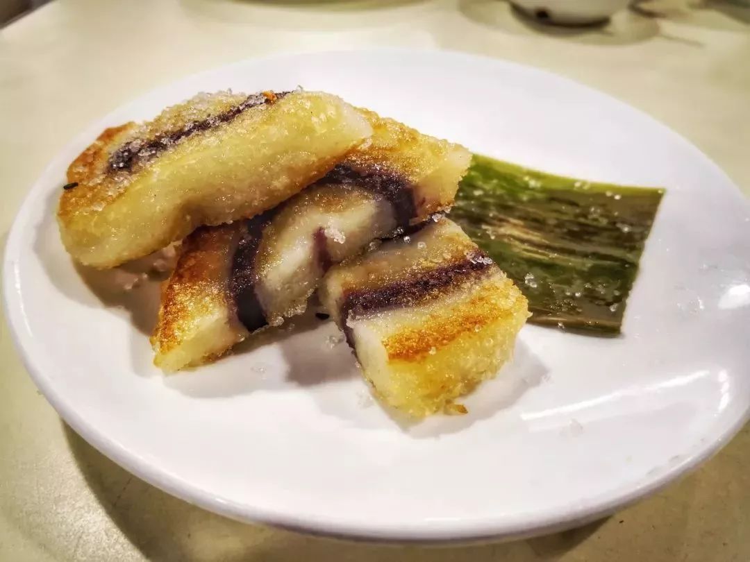 猪油膏马蹄松温州至真至朴的美食,能温暖每一个食客的心.