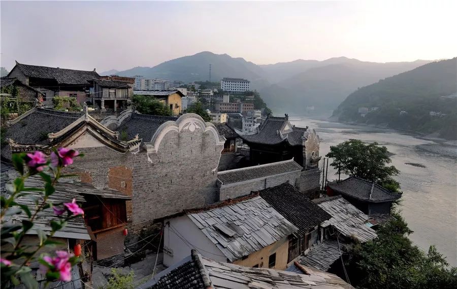 陕西最值得去的古镇,古韵悠悠,被誉为"小汉口",就在旬阳