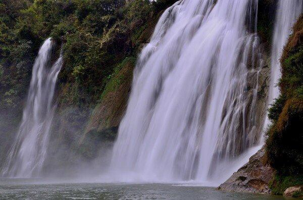 九龍十瀑,南國一絕,十灘九溪,煙嵐雲岫_羅平九龍瀑布旅遊攻略