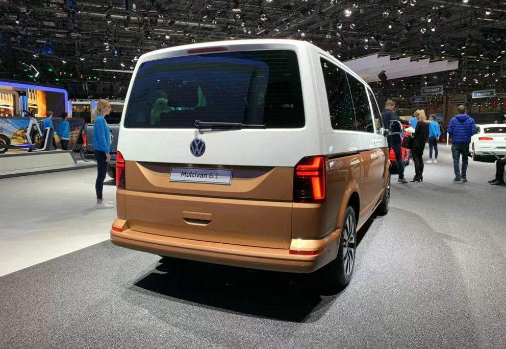 进口大众"面包车",轴距3米车长4.9米,售价不高却没人买!