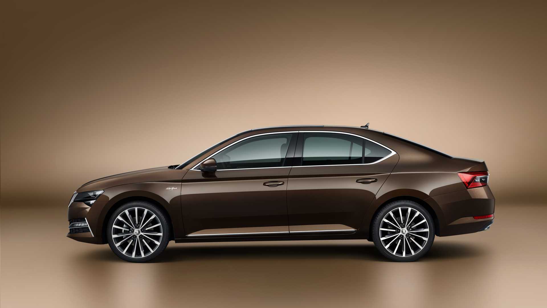 斯柯达全新速派扩容亮相:新增两厢,旅行版,phev版本.