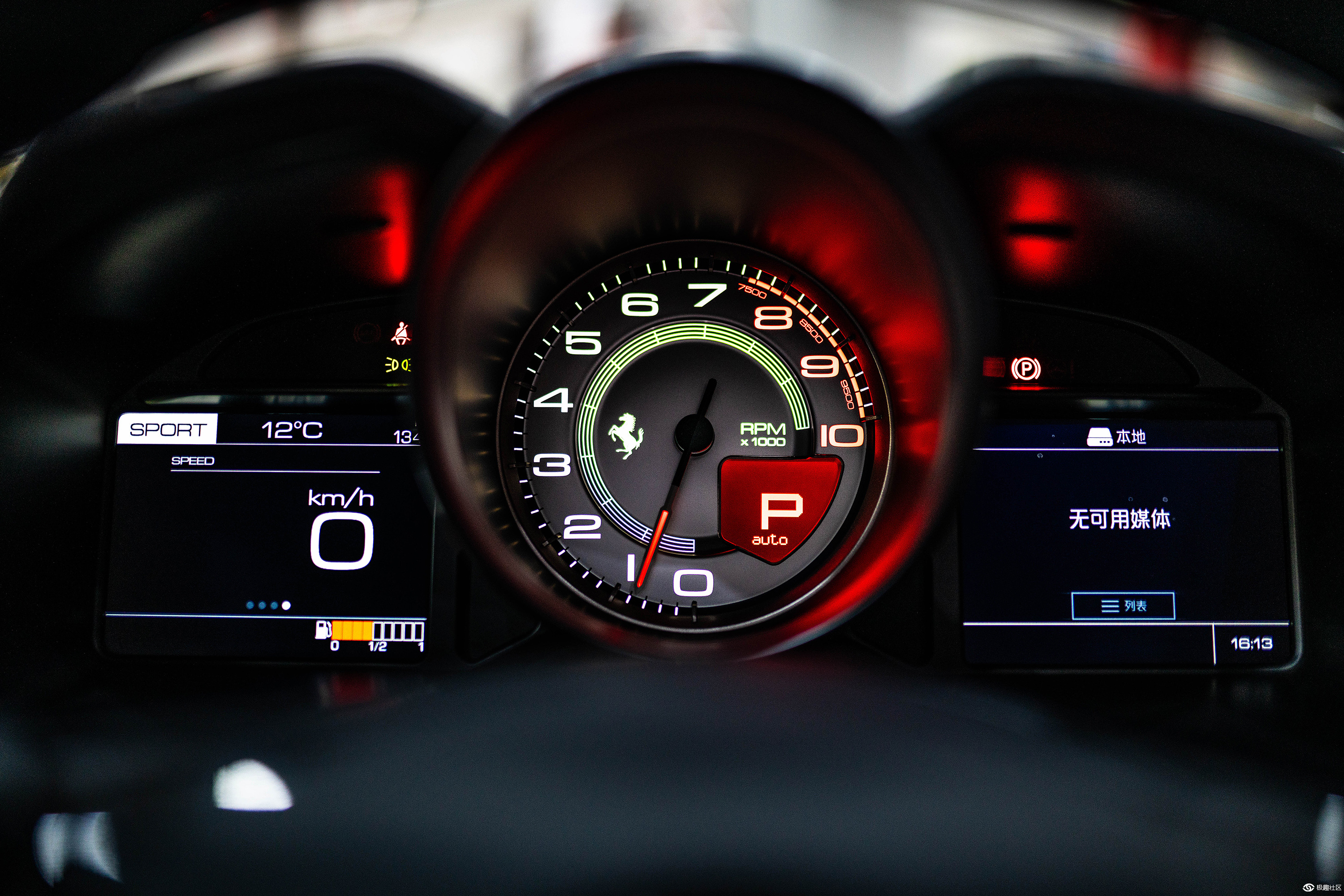 大片评车 | 最便宜的法拉利 静态体验法拉利portofino