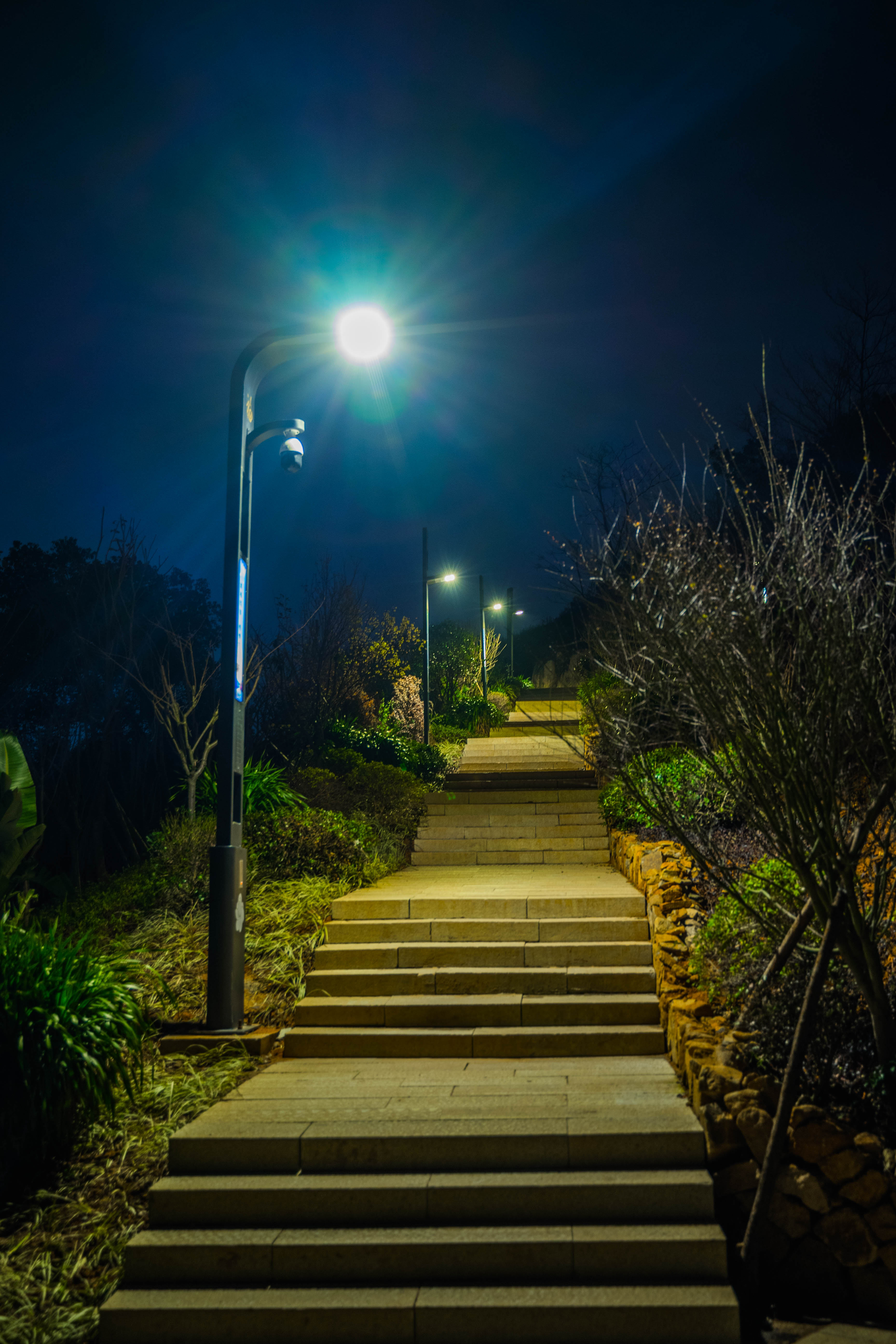 福州旅遊攻略:福州倉山高蓋山公園,登高望遠一覽福州夜景