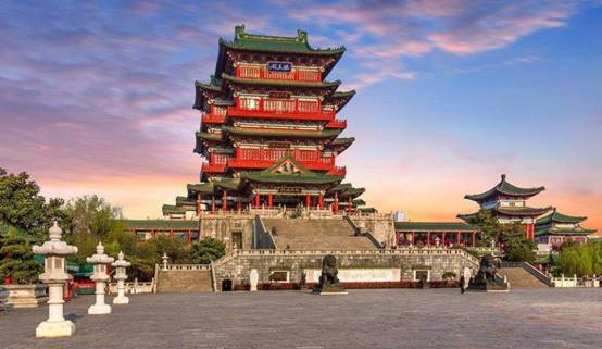 滕王阁序 南昌_南昌楼顶上的小滕王阁