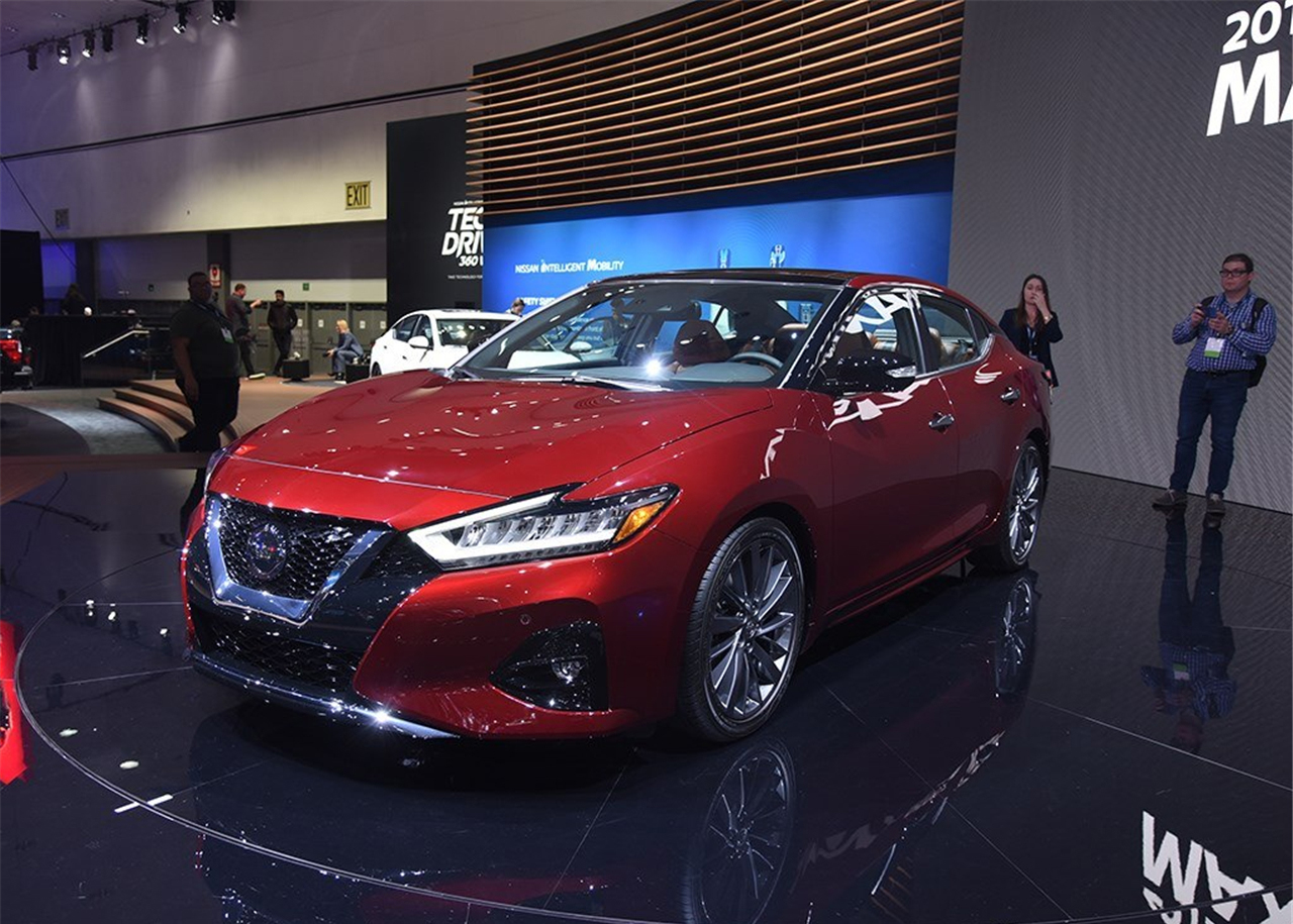 新款日产西玛在美国亮相,能否挽救老款每况愈下的销量?