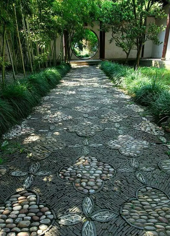 胜似闲庭信步闲庭信步笑看花开花落宠辱不惊冷观云卷云舒