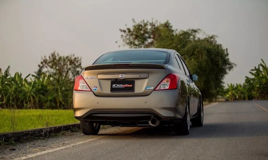 日产阳光改装车,真的是难得一遇