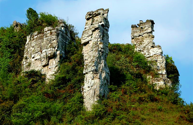 遵义这座山不起眼,不出名,欠开发,但这座山却被称为"仙人山"