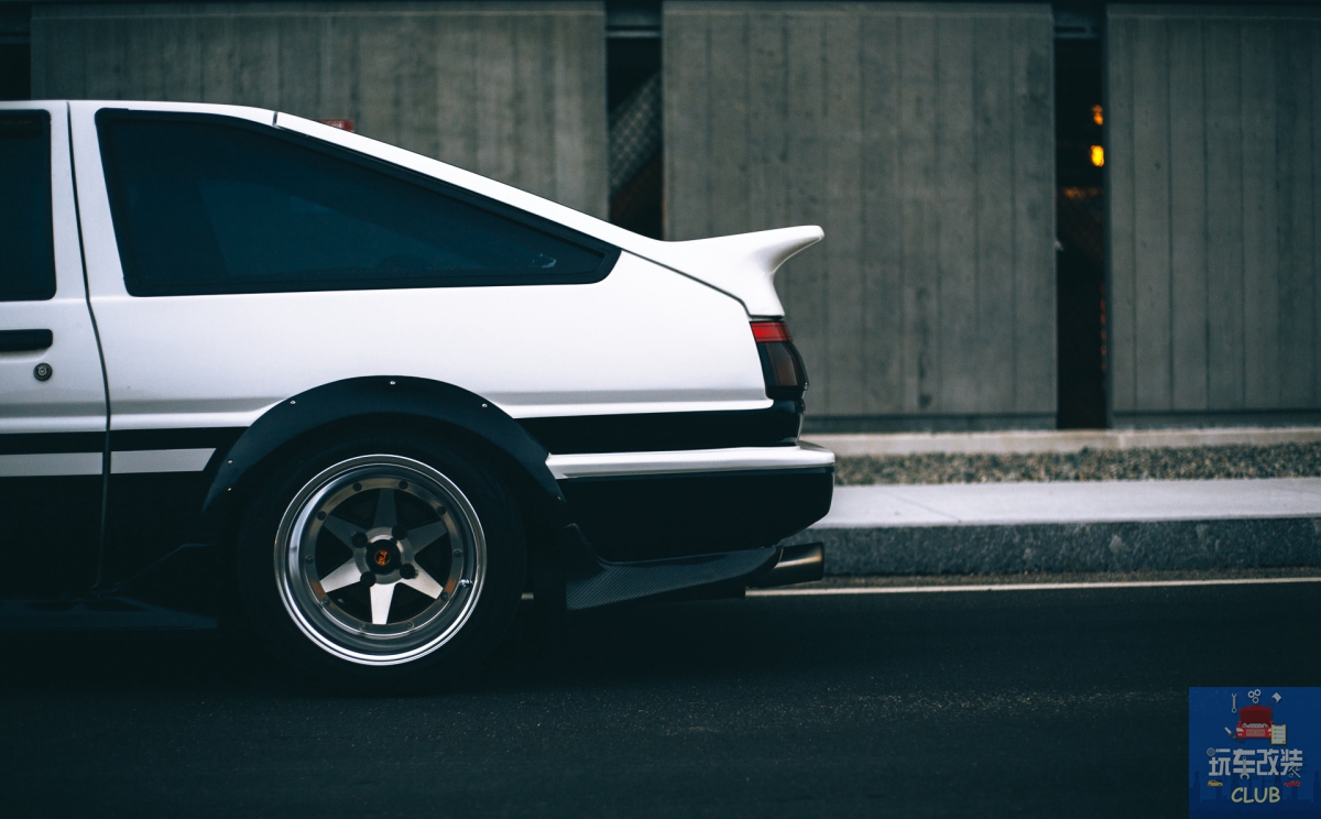 blood尾鳍j blood前保险杠15寸ssr xr4轮毂vis碳纤维罩▼更多改装案例