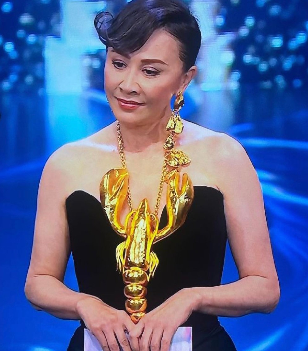 This night in Hong Kong: Carina Lau wears a 