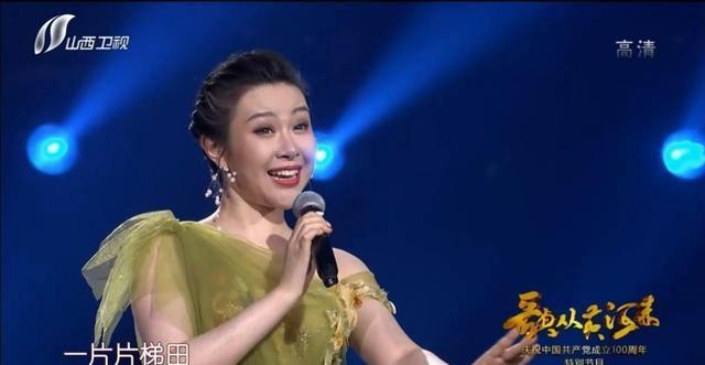 Folk song queen Chen Sisi: Married to Youth Singing Competition ...