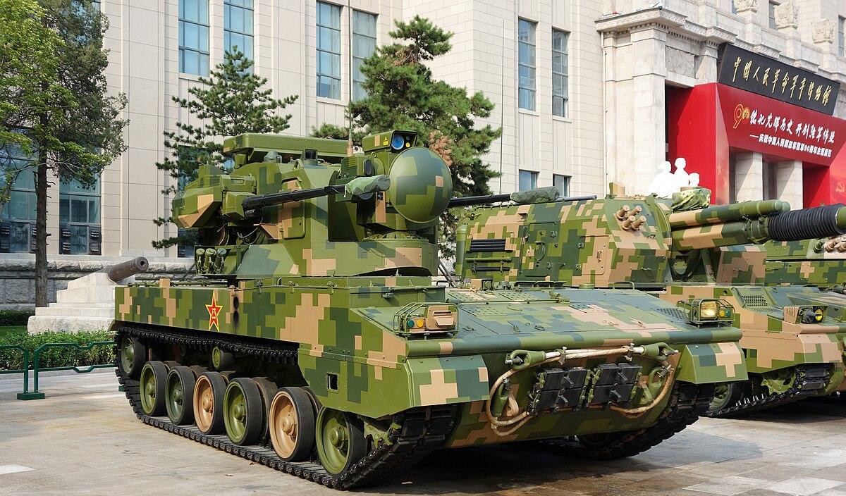 PGZ-09 self-propelled anti-aircraft gun battlefield positioning and ...