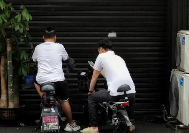 撈佬」是什麼意思?有沒有兩廣人來解答一下,這是不是貶義詞? - 頭條匯