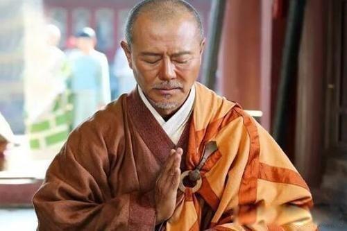 Why are there always emperors who voluntarily give up their throne and ...