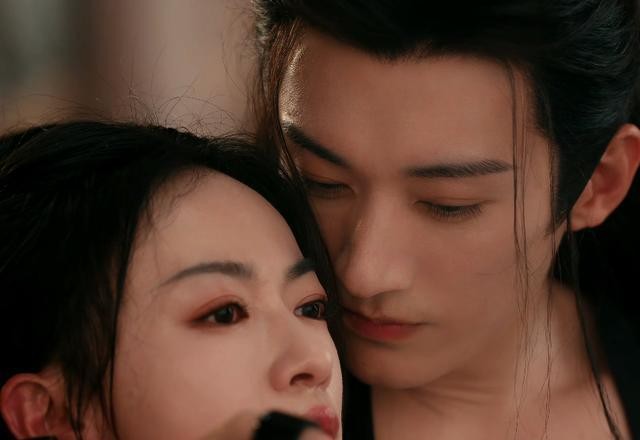 After only 2 episodes, it has won the top spot on the hot list. Finally ...