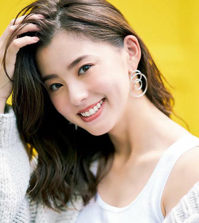 朝比奈彩 模特 演员 头条汇