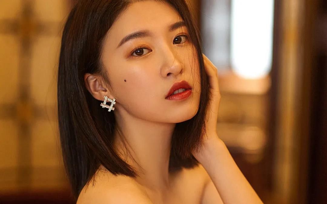 杜雨宸，演技與顏值並存的優雅女神 - 頭條匯