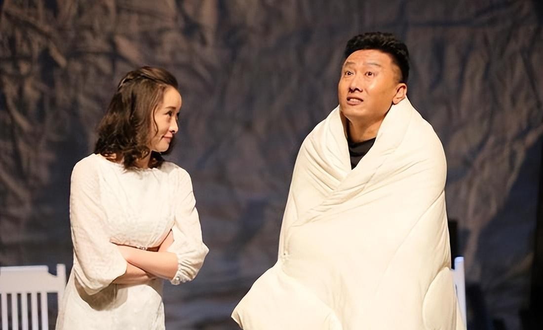 It turns out that 51-year-old Wu Yue is on another "sexy" road ...
